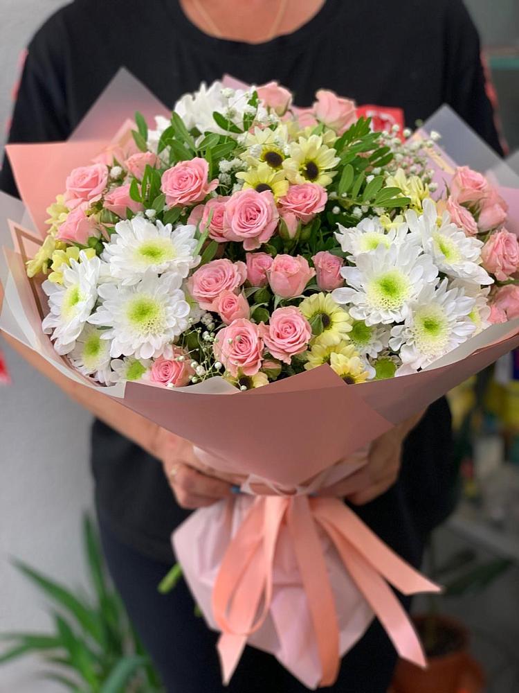 Букет цветов из: Розы и Хризантемы в Мурманске