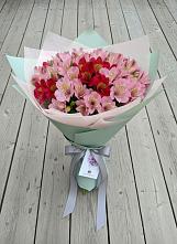 Букет цветов из:  Альстромерии в Мурманске
