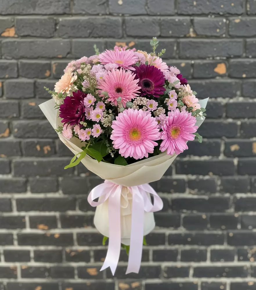 Букет цветов из: Герберы и Хризантемы в Мурманске