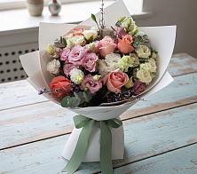 Букет цветов из:  Розы, Лизиантусы и Гвоздики #REPLACE_PRED# Мурманске