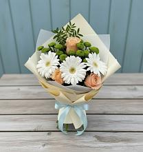 Букет цветов из:  Герберы, Розы и Хризантемы в Мурманске