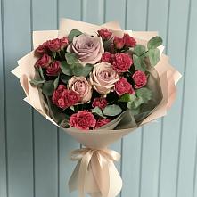 Букет цветов из:  Гвоздики и Розы #REPLACE_PRED# Мурманске